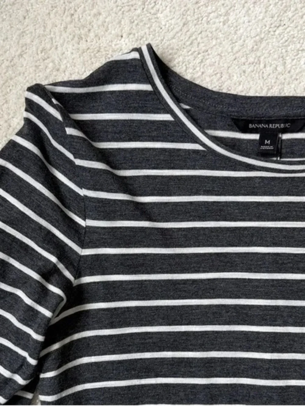 😻Striped Long-Sleeve Crewneck Tee - Black & White